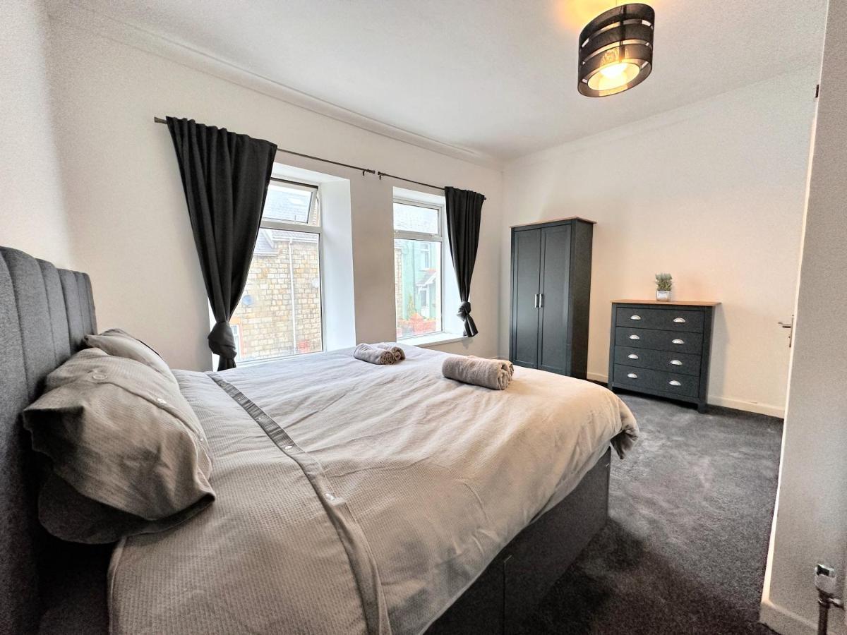 Вилла Large House On The Edge Of The Brecon Beacons Beaufort Экстерьер фото